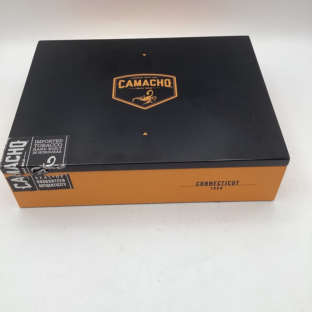 Camacho Connecticut Toro Empty‎ Cigar Box Black Orange Wood Storage Case